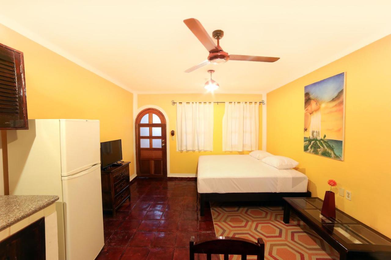 Alma Y Mar Apart Hotel 5Th Av Playa del Carmen Exterior photo