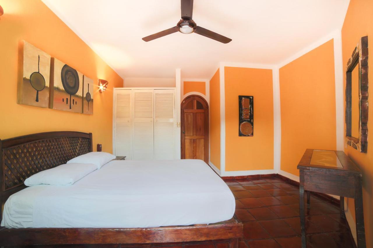 Alma Y Mar Apart Hotel 5Th Av Playa del Carmen Exterior photo